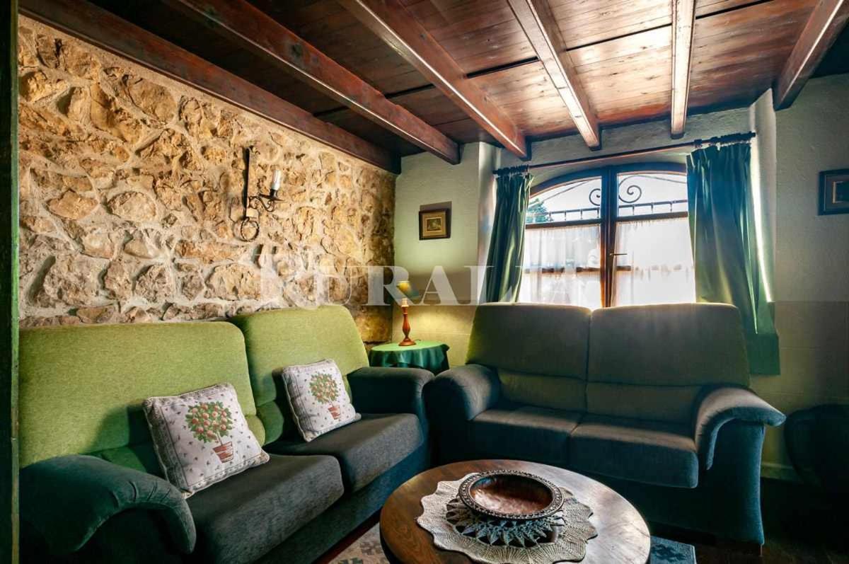 Casa Carmen 5 Situada En Una Zona Muy Tranquila A Collera Exterior foto
